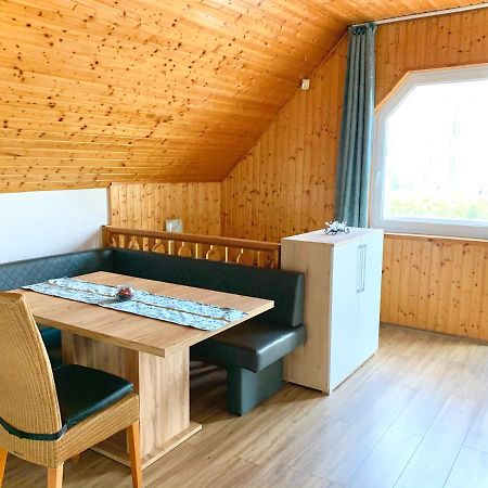 Balatonfoeldvar Centrum Apartmanok Екстер'єр фото