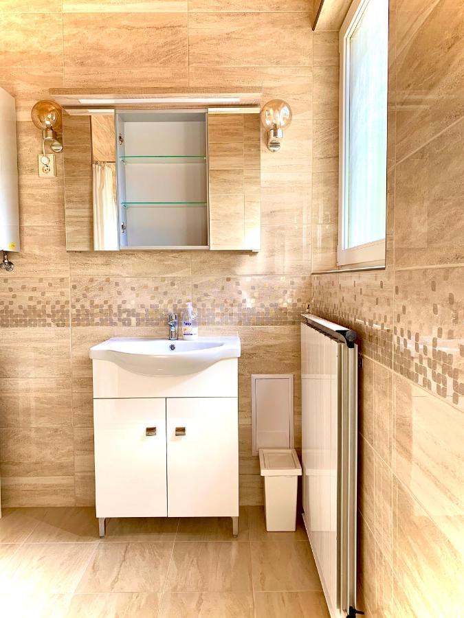 Balatonfoeldvar Centrum Apartmanok Екстер'єр фото